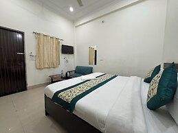 Murli Manohar Palace