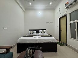 Murli Manohar Palace