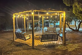 Near Hiking Trails: Heber Haven w/ 2 Decks!