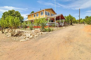 Near Hiking Trails: Heber Haven w/ 2 Decks!