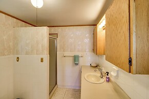 Hackensack Waterfront Retreat on Tenmile Lake