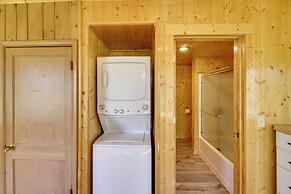 Hackensack Waterfront Retreat on Tenmile Lake