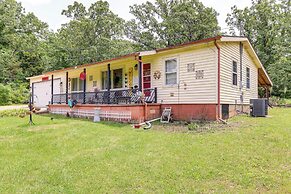 < 1/2 Mi to Lake: Secluded Gem in Cherokee Village