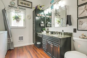 Hot Tub & Fire Pit: Rockbridge Getaway!