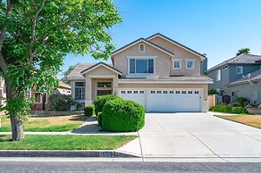 Bright Designer Home w Pool Near Everything