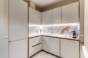 Spanish steps Oasis Suites