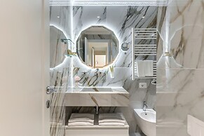 Spanish steps Oasis Suites