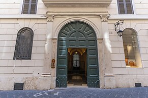 Spanish steps Oasis Suites