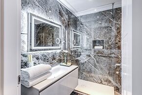Spanish steps Oasis Suites