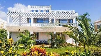 Villa in Diani With a Private Pool