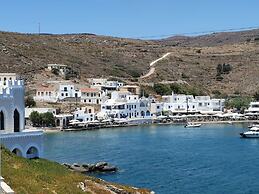 Alos Seafront Gem - Loutra Seaview Escape