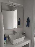 Alos Seafront Gem - Loutra Seaview Escape