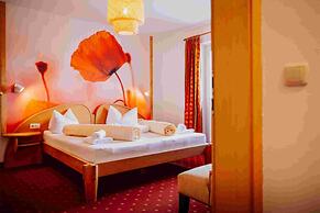 Hotel in the HEART