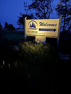 Blue Spruces Cottages