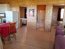 Blue Spruces Cottages