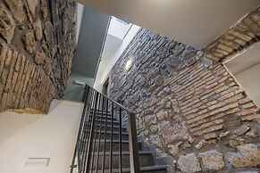 Basco Guest House