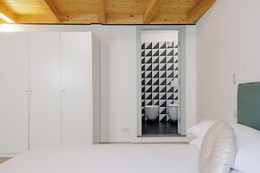 Basco Guest House