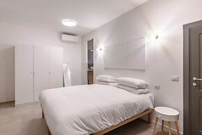 Basco Guest House