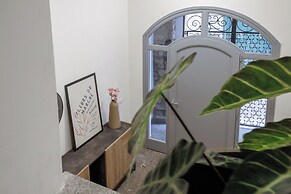 Basco Guest House