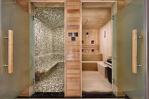 Tonkin Luxury Boutique Hotel & Spa