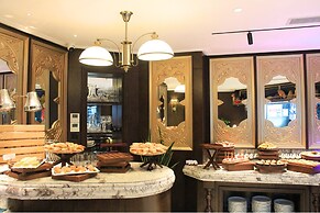 Tonkin Luxury Boutique Hotel & Spa