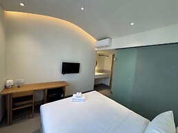 SOLANA Hotel Sunset Town Phu Quoc
