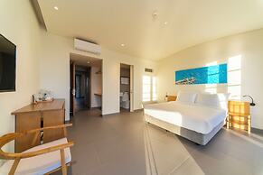 SOLANA Hotel Sunset Town Phu Quoc