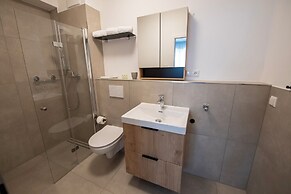 Kaya Residence