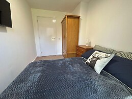 Two Bedroom Cottage in Lumsden - Contractors