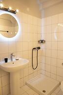 Ellinas Hotel