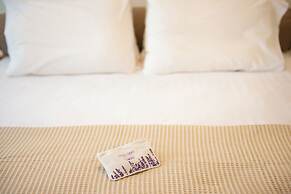 Ellinas Hotel