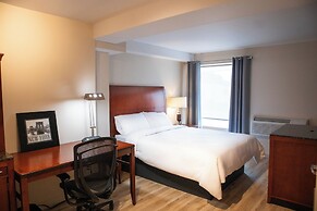 Auberge Le Chardo Inn