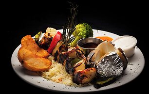 Auberge Le Chardo Inn