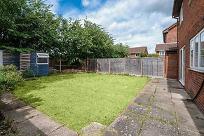 Sharp Close 4 Bedroom 2 Bath - Aylesbury