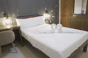 Rue DeuxVilles Villa