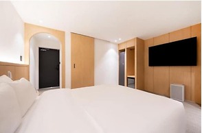 H Avenue Hotel Deokjingu