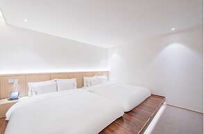 H Avenue Hotel Deokjingu