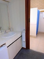 Country Home Motor Inn