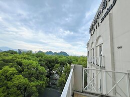 Guilin O-LIVE Social Hotel