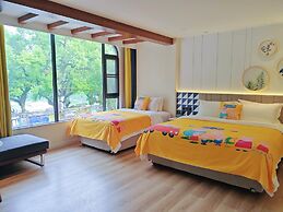 Guilin O-LIVE Social Hotel