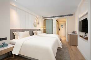 Guilin O-LIVE Social Hotel