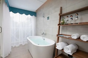 Guilin O-LIVE Social Hotel