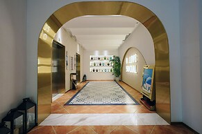 Guilin O-LIVE Social Hotel