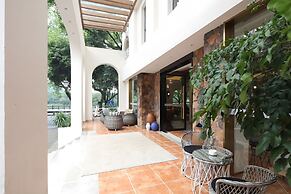 Guilin O-LIVE Social Hotel