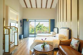 Guilin O-LIVE Social Hotel