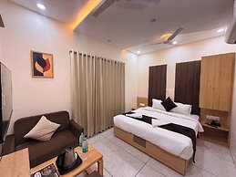 Hotel Kusum Kunj