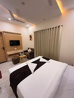 Hotel Kusum Kunj
