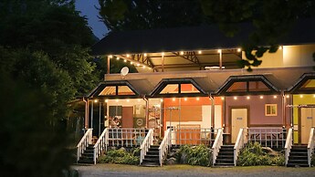 Gapyeong Noksu Valley Pet Group Pension