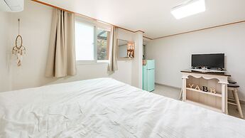 Gapyeong Noksu Valley Pet Group Pension