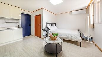 Gapyeong Noksu Valley Pet Group Pension